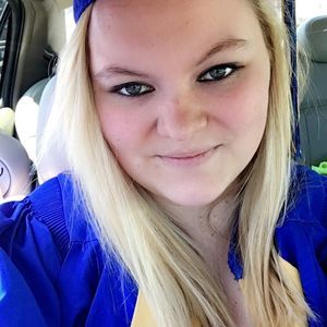 Meet your Posher, Karlee