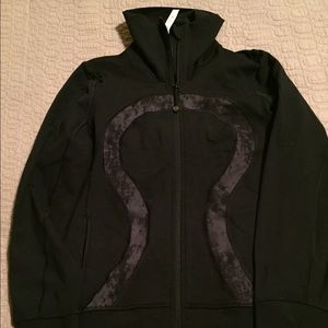 Lululemon define jacket.