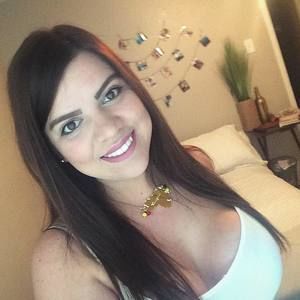 Meet your Posher, Juliana
