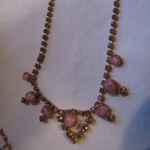 Gorgeous Vintage moonstone/rhinestone necklace