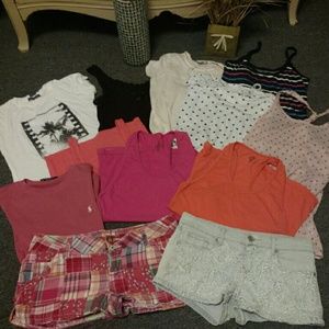 12 Piece bundle teen rue 21 5-6 .. Small shirts