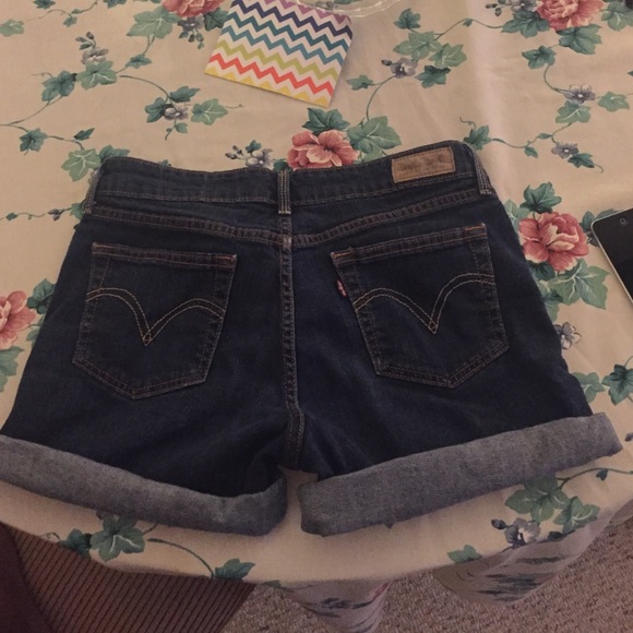 Levi shorts