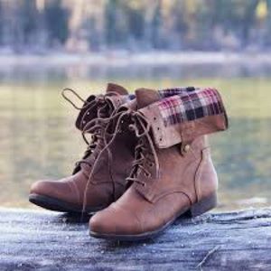 Fall Plaid Multi Wear Boots