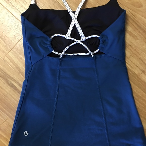 Lululemon Top - Picture 4 of 4
