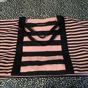 VS TOTE