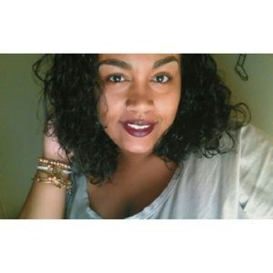 Meet your Posher, Alexus