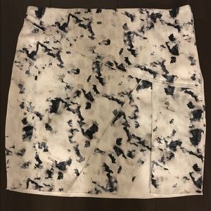 Zara printed skirt size S