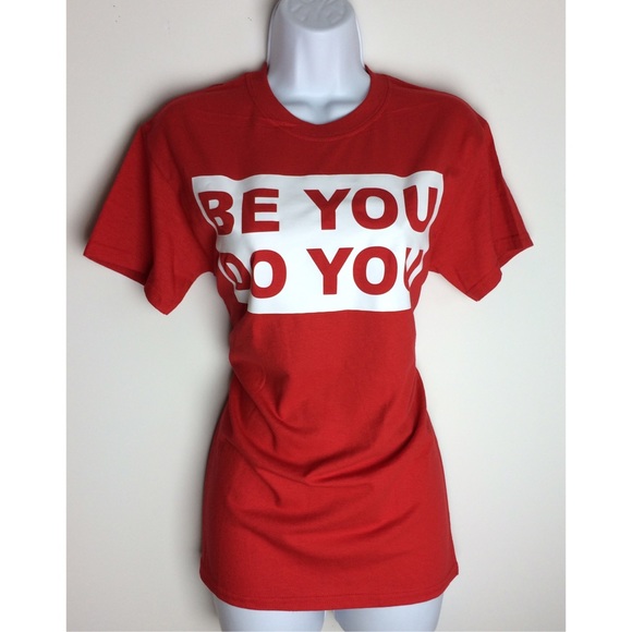 ❤️Be You Do You Graphic Tee❤️Make an Offer👀 - Picture 3 of 3