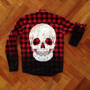 Red ombré flannel shirt with skull print on back