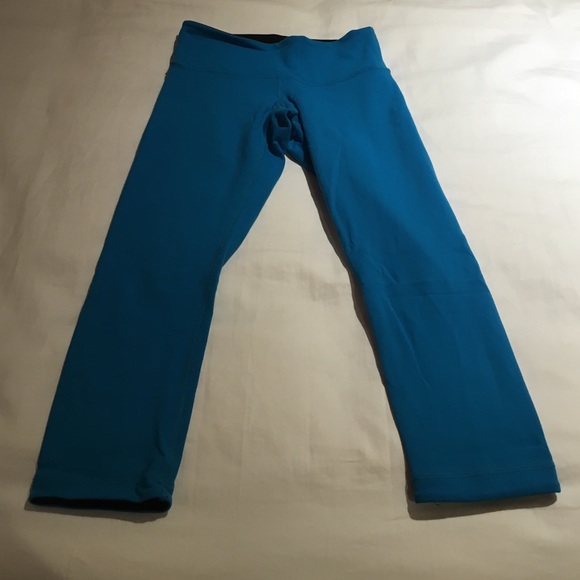 LULULEMON: reversible wunder under crop