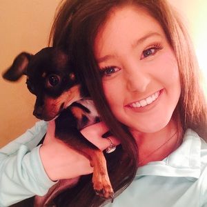 Meet your Posher, Dakota