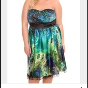 Torrid Plus size peacock dress Torrid Plus size peacock dress
