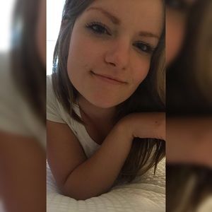 Meet your Posher, Christal