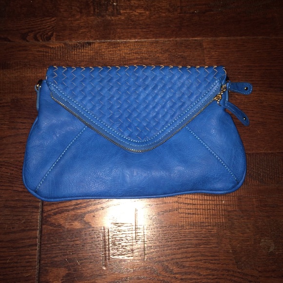 a blue purse