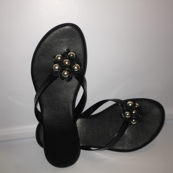 Sandals - Picture 2 of 3