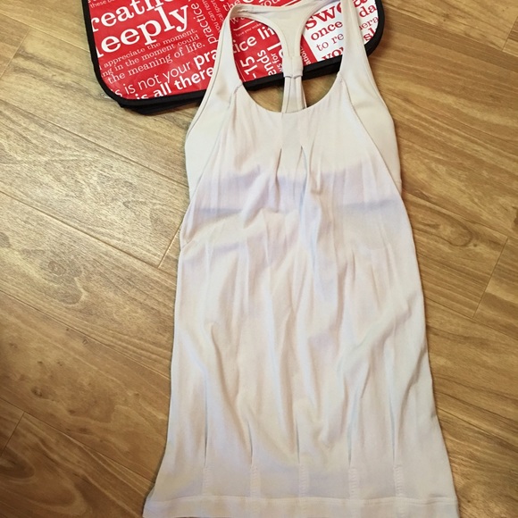 Lululemon No Limits Tank - Tan color - Open back💞