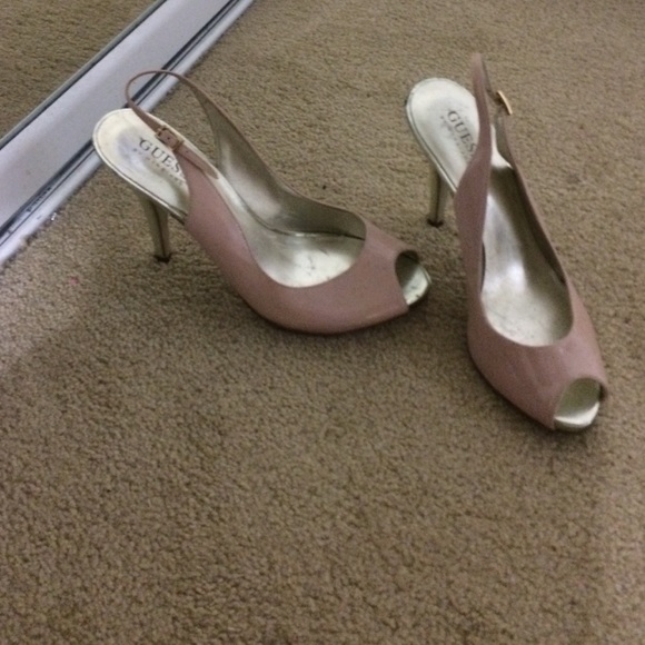 Beautiful heels! - Picture 2 of 3