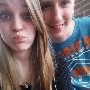 Meet your Posher, Abigail