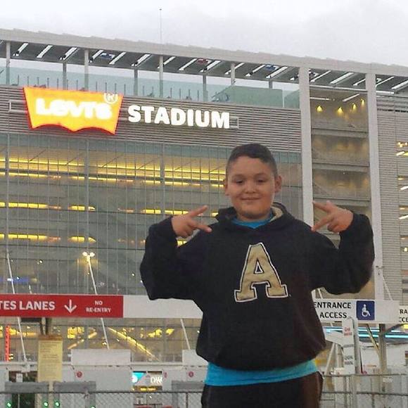 Meet your Posher, Victor