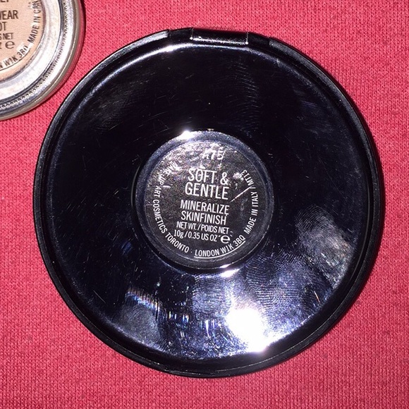 MAC Highligther In Soft and Gentle