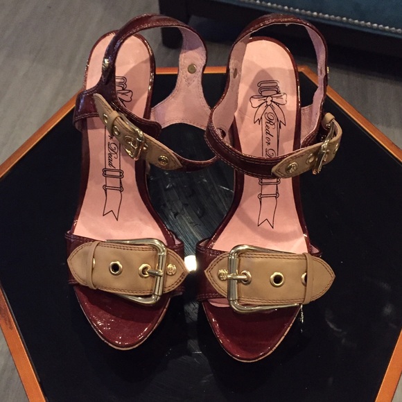 Red or Die heels - size 7