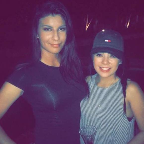 Meet your Posher, Alondra