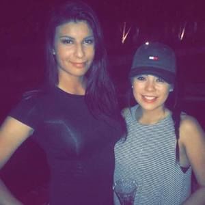 Meet your Posher, Alondra