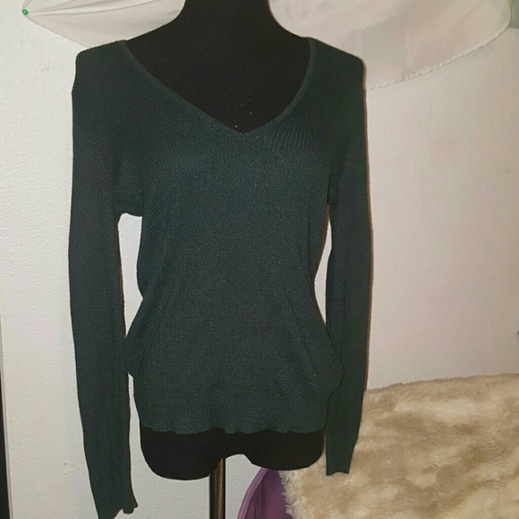 H&M green sweater- L