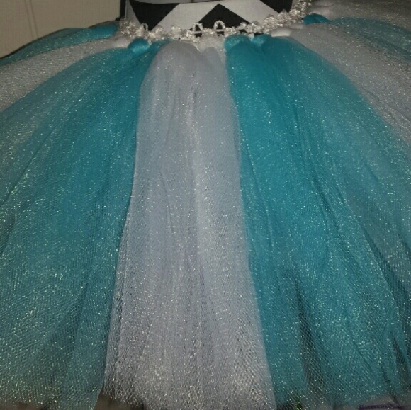 Tutu - Picture 2 of 2