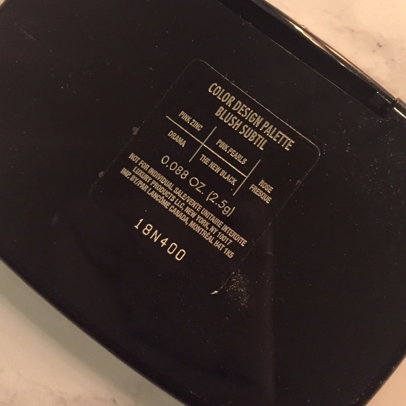 Lancôme blush and eyeshadow palette - Picture 3 of 4