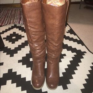SALE Cathy Jean Knee-High Heeled Boots