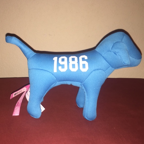 VS PINK Dogs BUNDLE - Picture 2 of 4