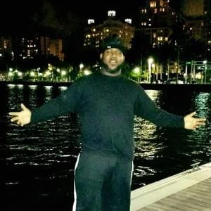 Meet your Posher, Cory