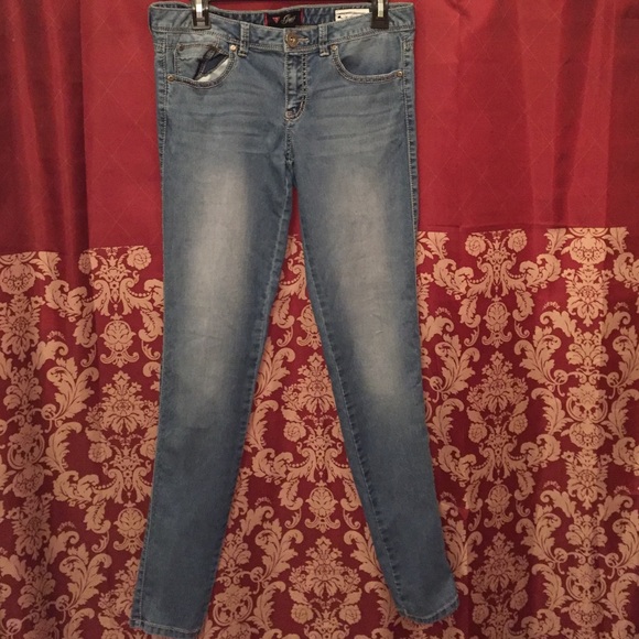 Guess Low-Rise Jegging