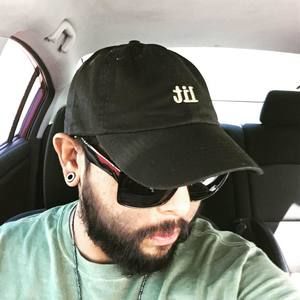 Meet your Posher, Ernest