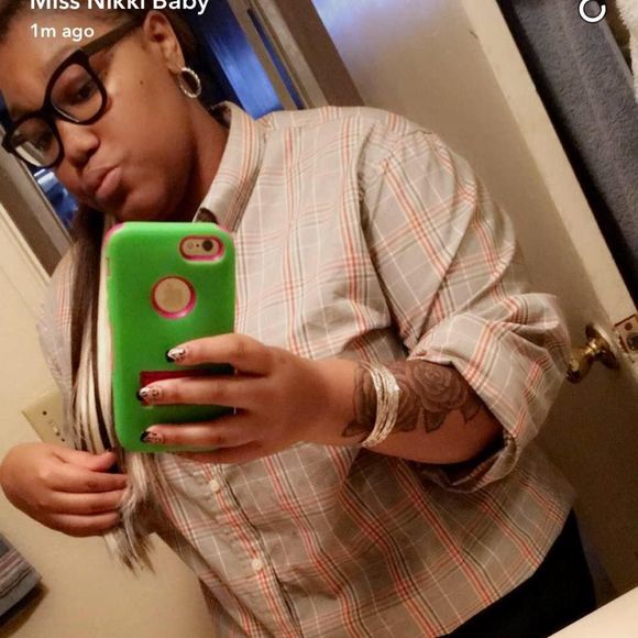 Meet your Posher, Nikki