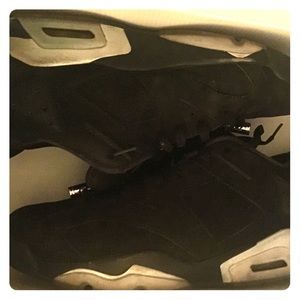 Chrome Jordan 6 low