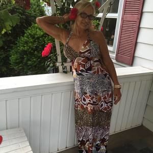 Meet your Posher, Sueli