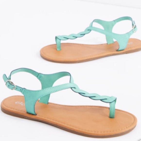 NWT Cute mint sandals