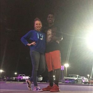 Meet your Posher, Alexis