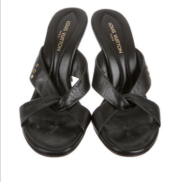 LOUIS VUITTON SANDALS - Picture 3 of 4