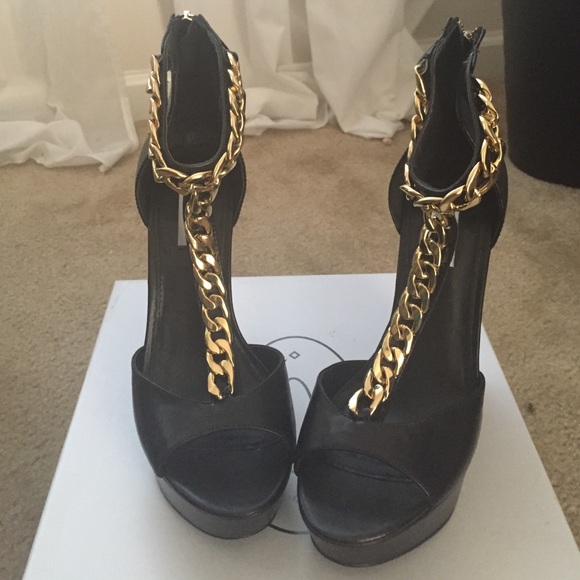 Steve Madden XPECTT Wedge Sz8