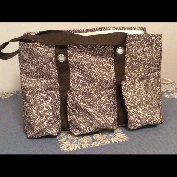 EXTRA LARGE 31 CARRYALL