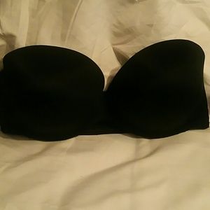 Black universal bra