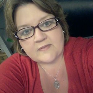 Meet your Posher, Dana