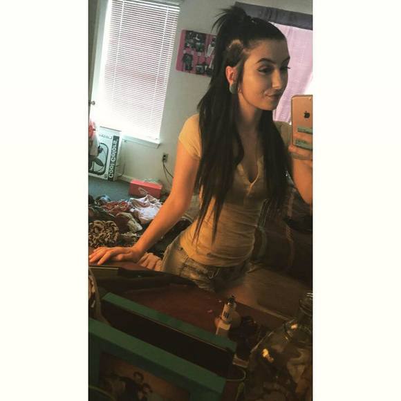 Meet your Posher, Jordan - Picture 1 of 1