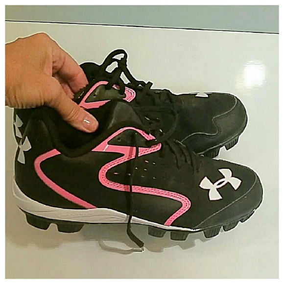 Under Armour Other - Under Armour kids cleats pink/black