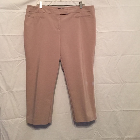 Khaki Capri