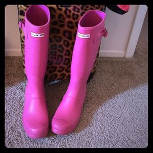 Pink 💗hunter boots