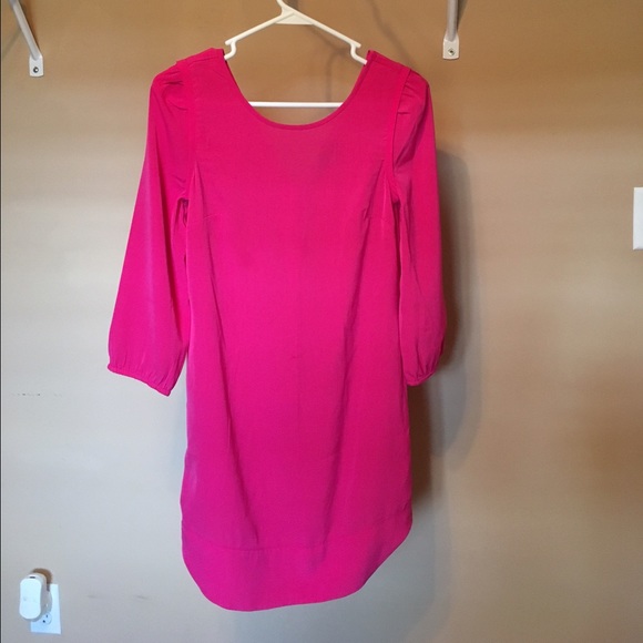Hot Pink AE dress. NEW WITH TAGS. NEVER WORN.